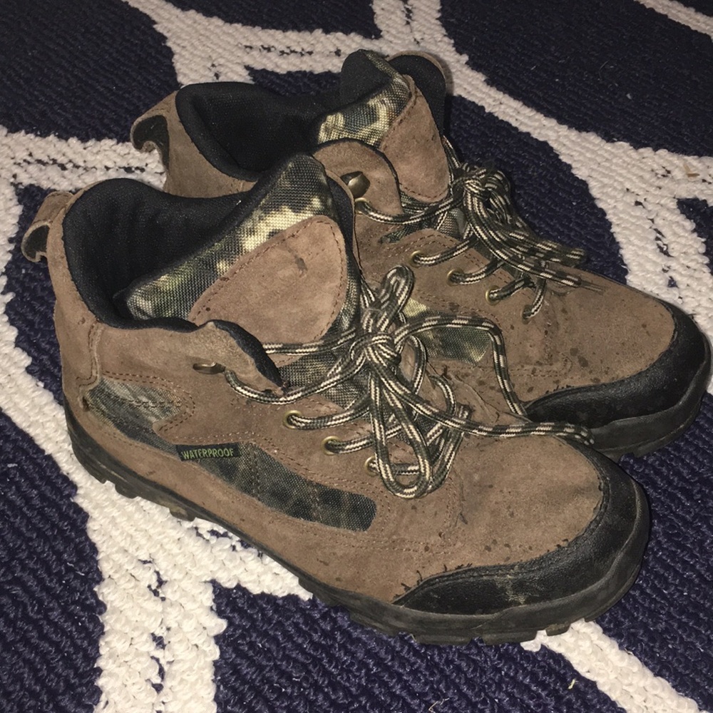 Girl’s/Women’s hunting/hiker boots